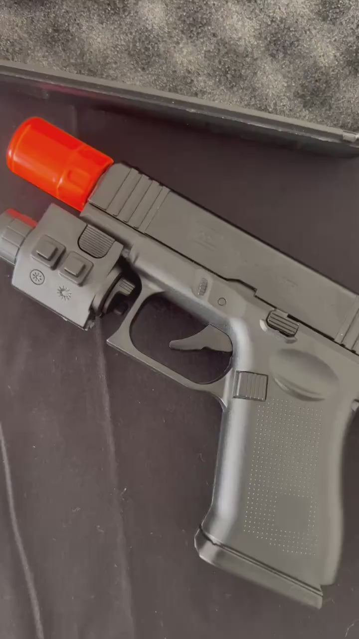 Multifunctional simulation gun-shaped cigarette lighter. The ideal gift for your boyfriend.